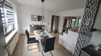 Schöne Ferienwohnung mit Eigener Terrasse und Garten - ห้องครัว