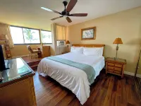 Summer Rates at Sugar Beach-Front Kealia #302!