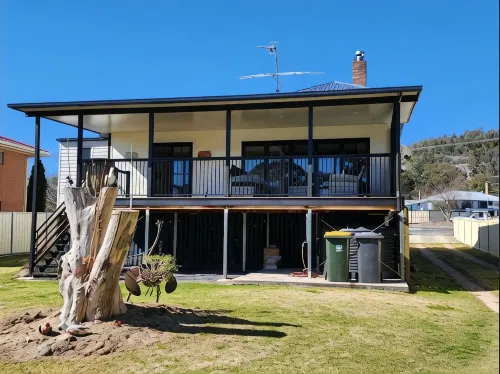 Marlay View Cottage. Luxurious, modern, spacious.