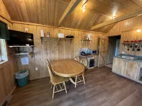 North Maine Cabin 1 • WiFi • Trails • All-Season - 2つ星