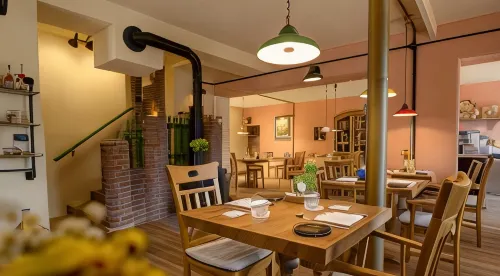 Gästehaus 'Alte Bäckerei' Kaffeehaus - parking