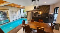 Villa Amethyst Dago Pakar M-09 3Br with Private Hot Pool - 別墅