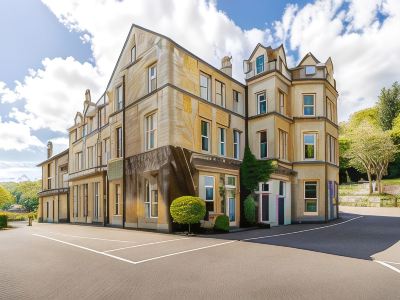 Best Western Limpley Stoke Hotel