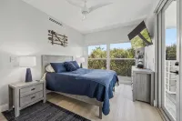 4 Bedroom Beach Home on a Private Island with a Private Pool - Boutique