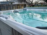 Hometown USA With Hot Tub and Fully Renovated