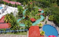 Dayang Resort Singkawang - Pool