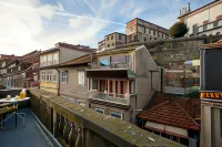 Being Porto Hostel - hostel