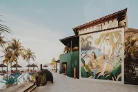 Thompson Zihuatanejo, A Beach Resort by Hyatt