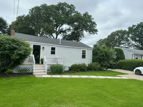 NEW!! Charming 2-bedroom house in Green Harbor Marshfield WALK TO BEACH