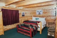 Spacious Cozy Cabin, WIFI, 30 min to YNP