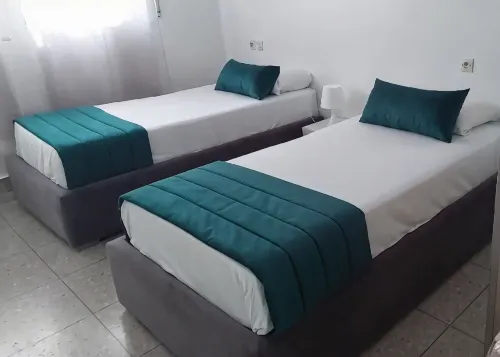Large apartment with Rooftop in a private, secure, family-friendly building! - 2つ星