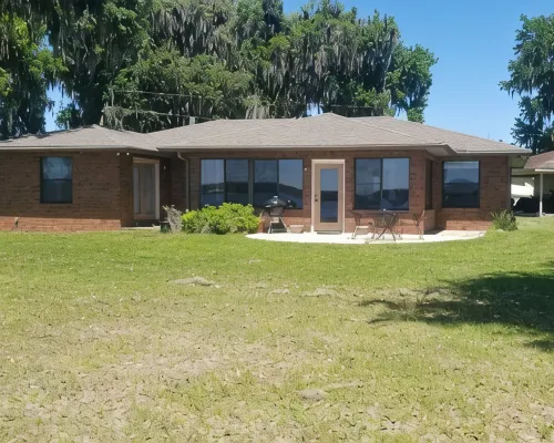 Santa Fe Lake - Dock with Swimming Area and Stunning Sunsets Hotels in Bradford County
