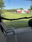 Lodge-Farmhouse is Located at the Edge of the Broken B Bar Ranch. - 2 estrellas