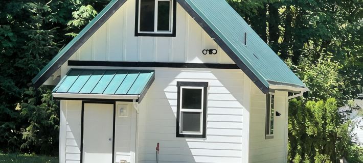 The Little Tiny Cabin "LTC" Hotels in Whatcom County