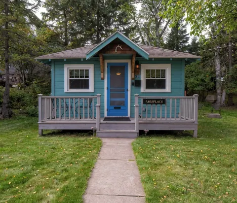Charming cabin with AC and WiFi in delightful Two Harbors