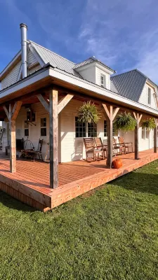 Tranquil 3-bedroom farmhouse