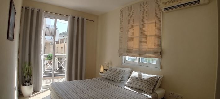 Kato Paphos Suites - 1-Bedroom Apartment. Pool view, WiFi & a/c. Great Location Hotels in Pafos