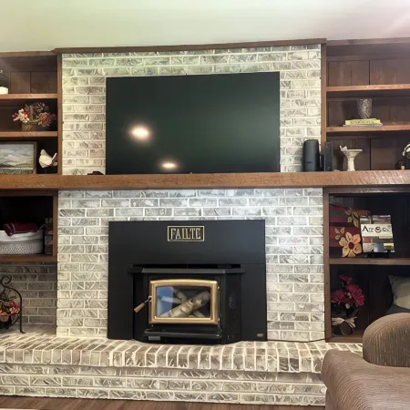 Charming 3-bedroom Country Cottage in Beautiful Brownsburg, IN!