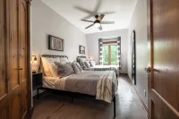 Les Manoirs- Tremblant Back to Golf le Géant Completely Renovated - Apartemen