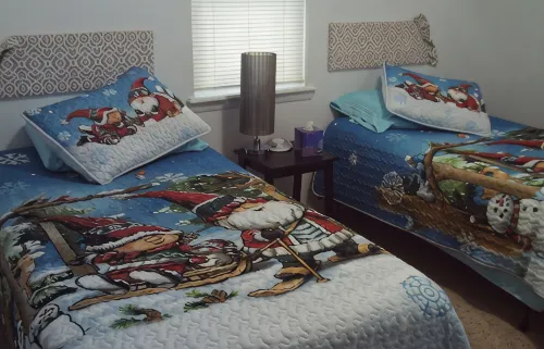 Close to Fort Smith/Van Buren, and Fayetteville AR - Home of the Hogs! - 2-Star