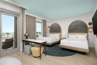 The Hiatus Clearwater Beach, Curio Collection by Hilton - 4-Star