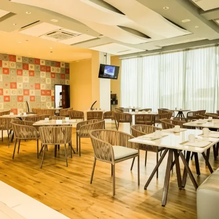 Varali Grand Hotel