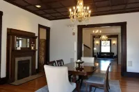 Sparrow Grove Manor