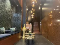 La Bourse Hotel - balcony