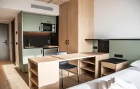 Atenea Living - balcony