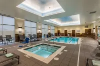 Fairfield Inn & Suites Butte - parking