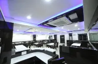 Hotel City Inn - parking