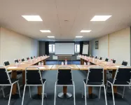 호텔F1 브레트니 쉬르오르주