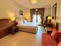 Suites & Residence Hotel Hotel berhampiran Kolam Renang Scandone