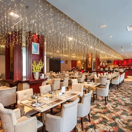 East Lake International Hotel