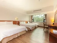 Hub Hotel Chiayi โรงแรมใกล้เขื่อนเหรินอี้ถาน