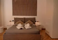 Palace Eight - Suites & Spa - parking