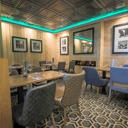 Brisbane House Hotel