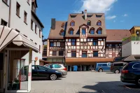 Hotel am Jakobsmarkt - parking