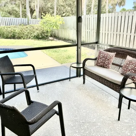 Jupiter Inlet Village House W/Pool - Walk to the Beach, Inlet, Pelican Club