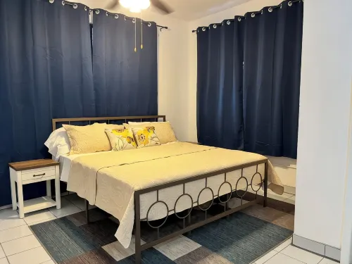 Charming 1-bedroom apartment in vibrant St Thomas with WiFi - 2 Sao