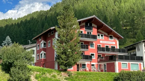 Aparthotel Grischuna