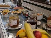 ホテル ラ レゼルヴ - 朝食
