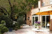 Hôtel Restaurant Logis le Relais du Vivarais - 2-Star