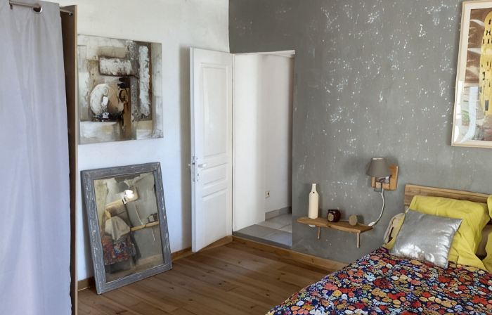 Pretty renovated village house 5 minutes from a beautiful fishing port