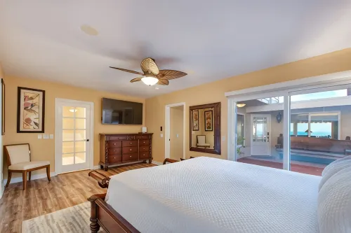 Deluxe Oceanfront Beach House I Luxury Hot Tub I Family Game Room I On the Beach