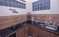 Aleyra Hotel and Villa's Garut - parking