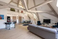 Le Palais, right in the heart of Dijon!