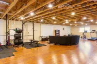 Cedar House Retreat - 5-Star