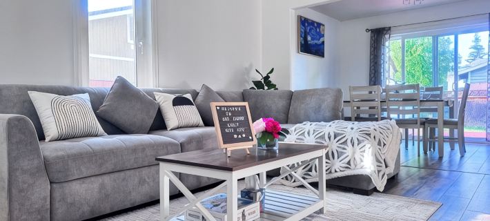 Cozy Stay Retreat Hotels in Fairbanks