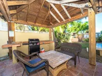 Oceanfront 8-bedroom Villa with Pool, Fully Fenced for Privacy, Incredible Views - WiFi